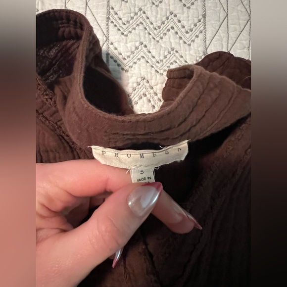 Women’s promesa blouse top small brown with pockets - Picture 3 of 7